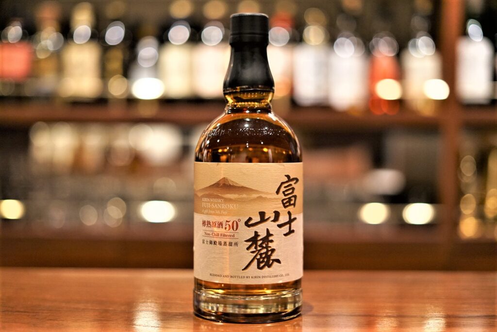 グレ猫飲物07飲物07／キリン 富士山麓 樽熟原酒 50度　700ml　3本