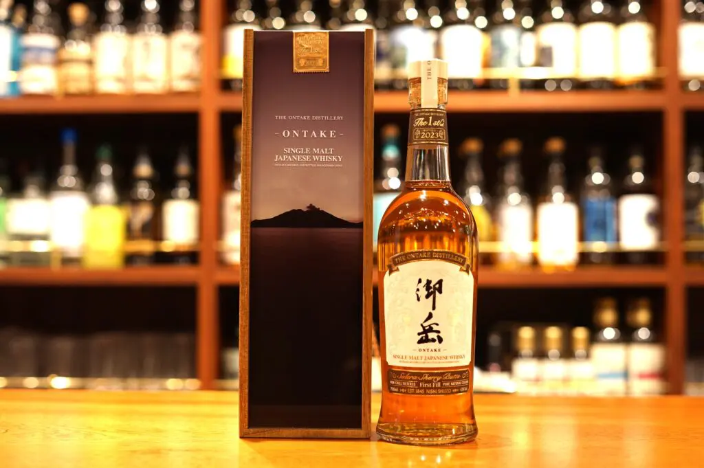 御岳ウイスキー 御岳 JAPANESE SINGLE MALT WHISKY 700ml | 国産ウイスキー | 酒